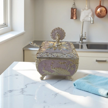 Silver peacock pattern decorative box, metallic texture home decoration item, gift storage box, seasoning jar Silver peacock pattern decorative box, metallic texture home decoration item, gift storage box, seasoning jar